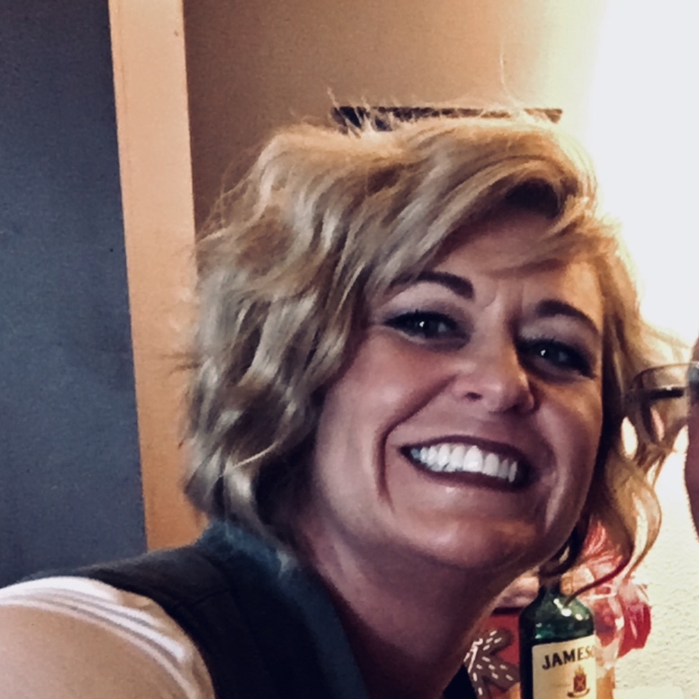 Meet your Posher, Alicia